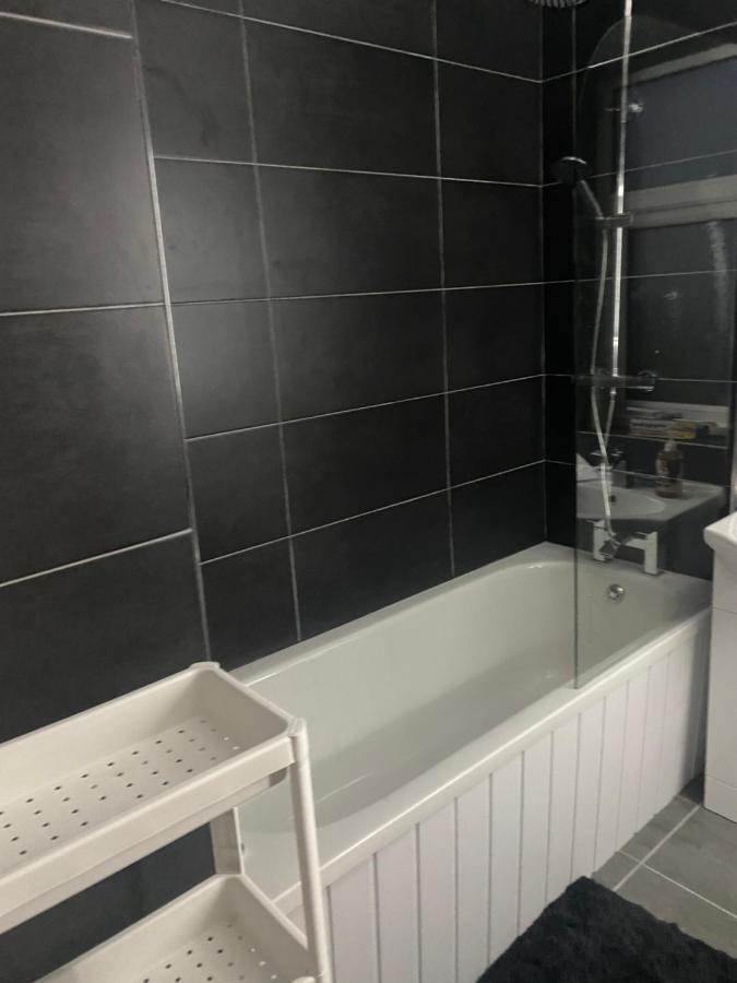 Convenient Room 贝尔法斯特 外观 照片